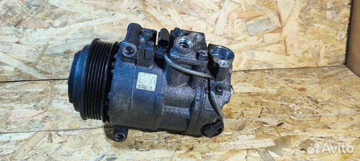 Компрессор кондиционера Mercedes-Benz E-Class W212