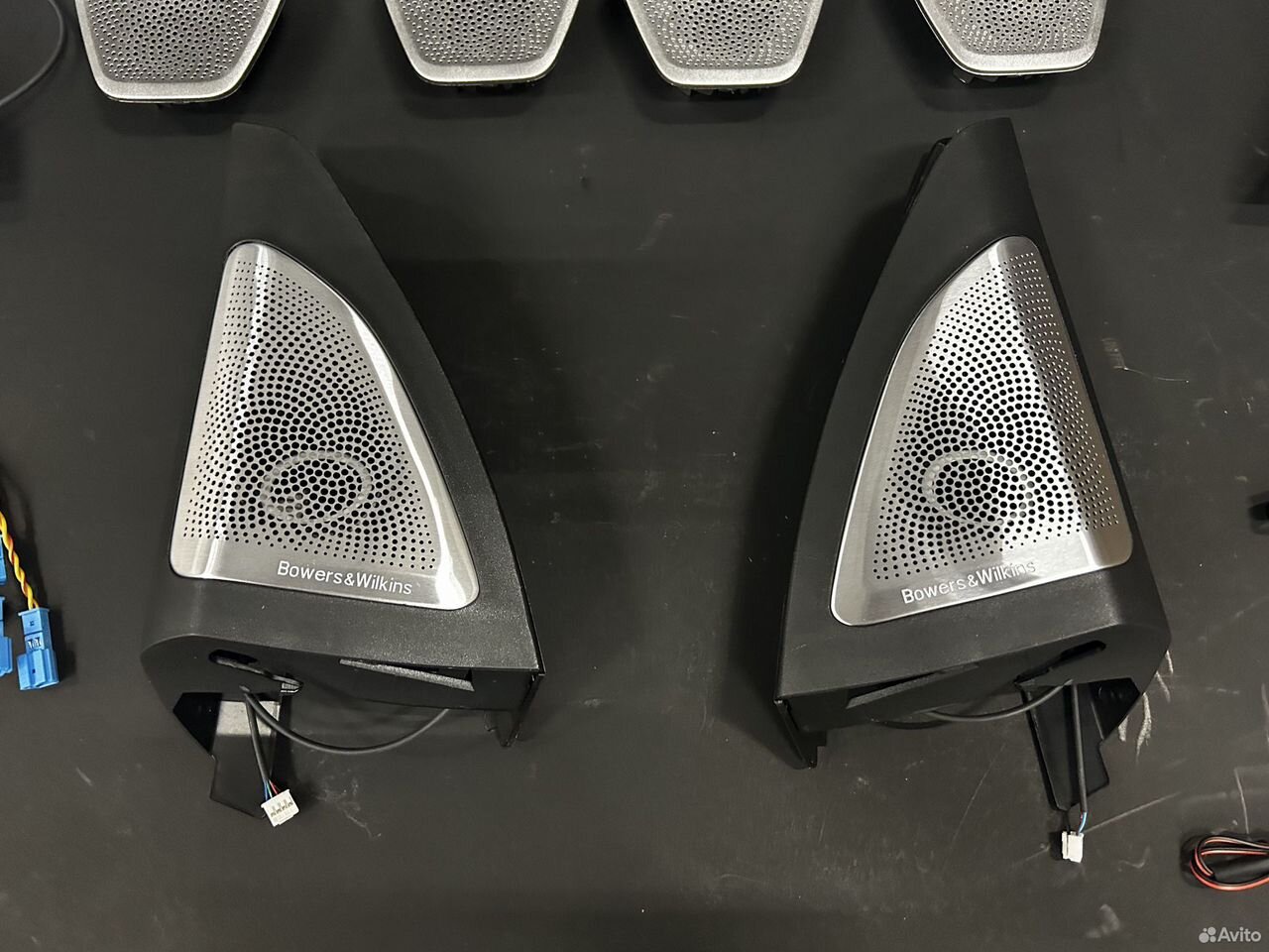 Накладки на динамики Bowers Wilkins BMW G05