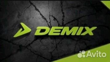 Продавец магазина Demix в ТЦ 