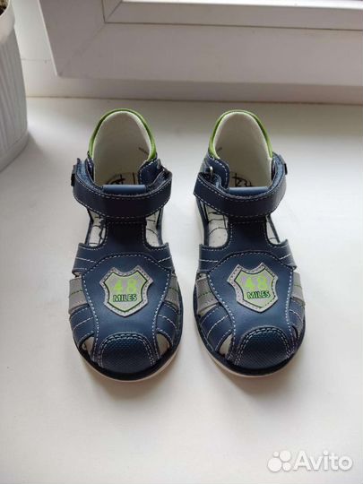 Сандалии детские