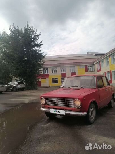 ВАЗ 2101 1.3 МТ, 1976, битый, 200 000 км