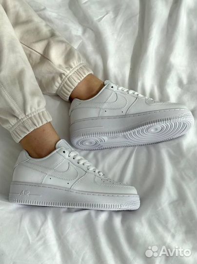 Кроссовки Nike air Force 1 low 07 classic кожаные