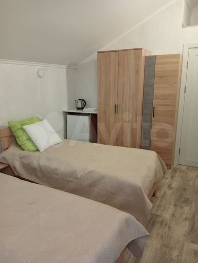 Комната 15 м² в 3-к., 2/2 эт.