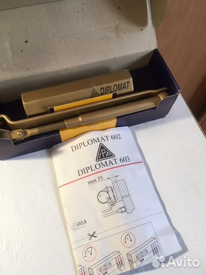 Доводчики дверей