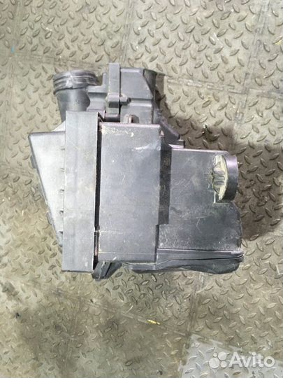 Корпус воздушного фильтра (Volkswagen Tiguan)