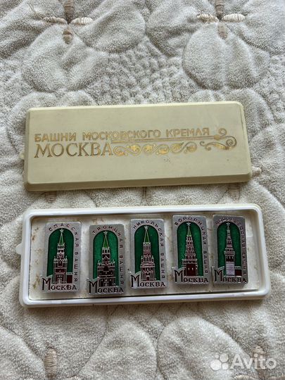 Значки башни московского кремля