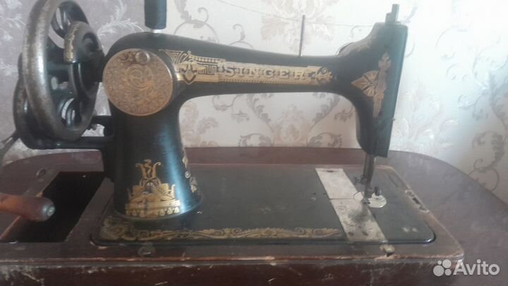 Швейная машинка зингер ручная
