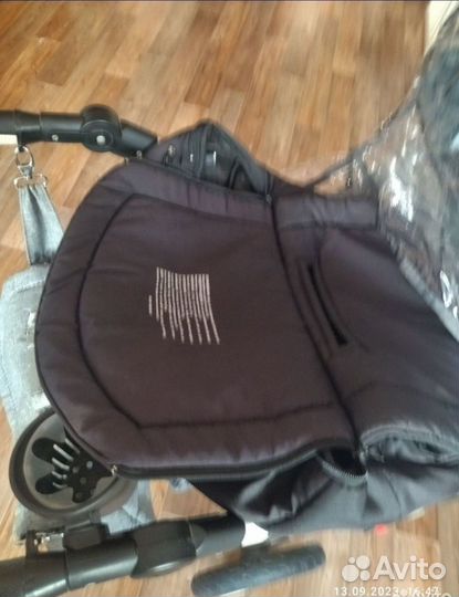 Коляска 2 в 1 adamex