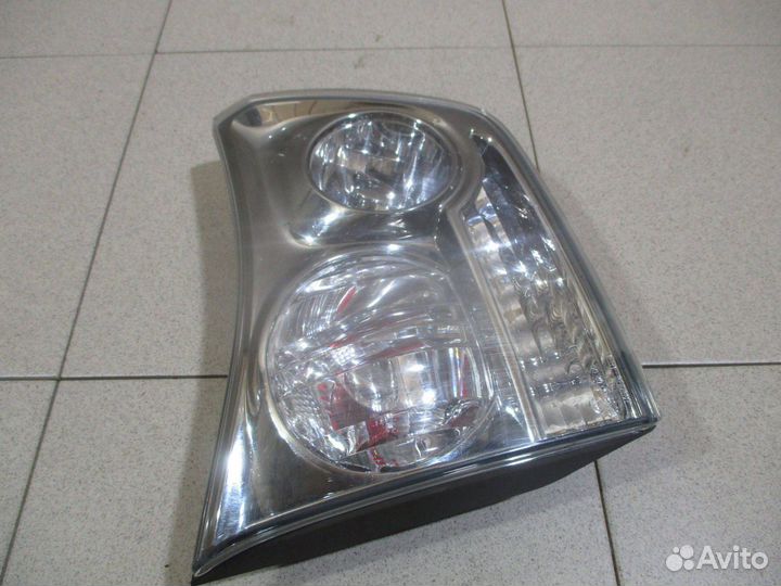 Фонарь внутренний З/Л Lexus RX 300/330/350 (XU30)