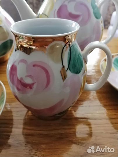 Дулево, пион на зелёном, Золотой букет