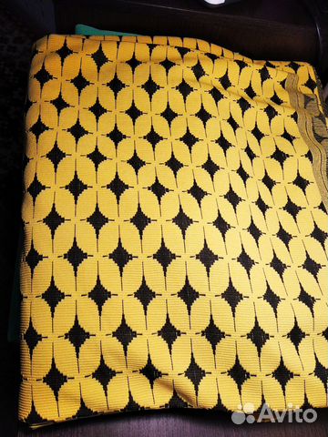 Отрезы ткани и трикотажа