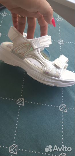 Босоножки для девочки