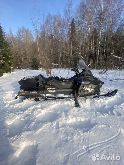 Продам снегоход Brp