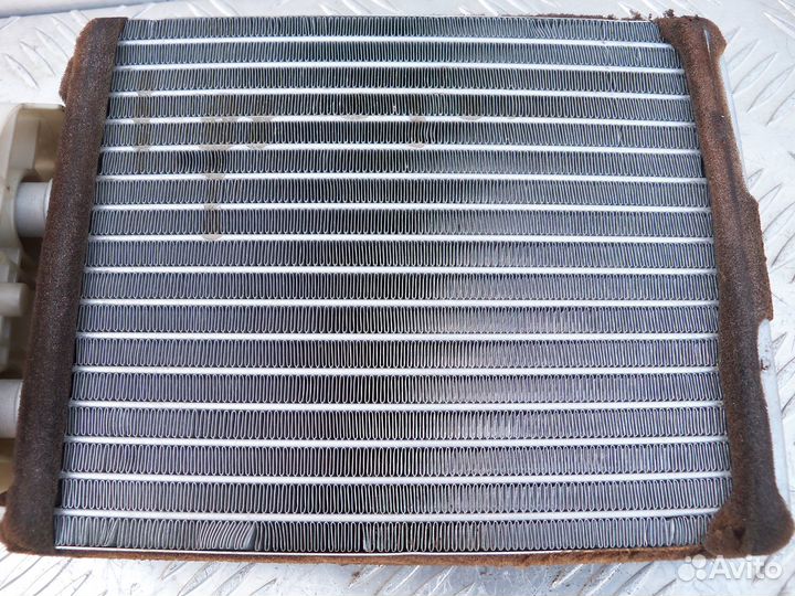 Радиатор печки Mazda Protege 5 2.0 FS 2002г