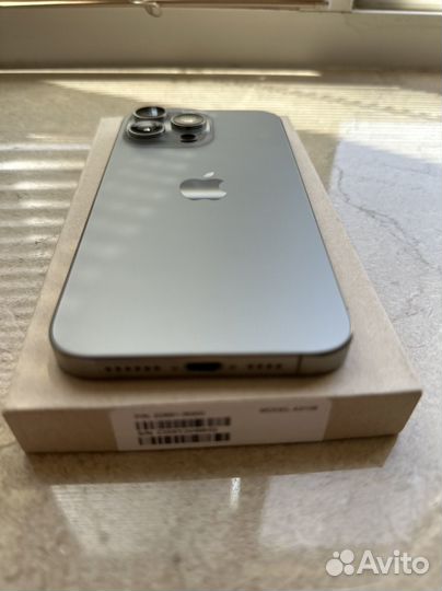 iPhone 15 Pro Max, 512 ГБ