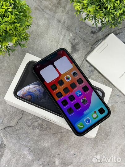 iPhone Xr, 64 ГБ