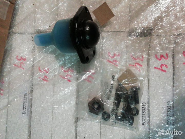 Шаровая опора передняя Chevrolet Blazer 2