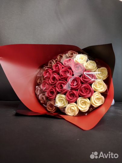Шоколадные Розы - 29 шт в Букете