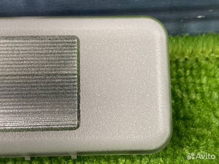 Плафон салона правый Bmw X5 E53 M54 2006