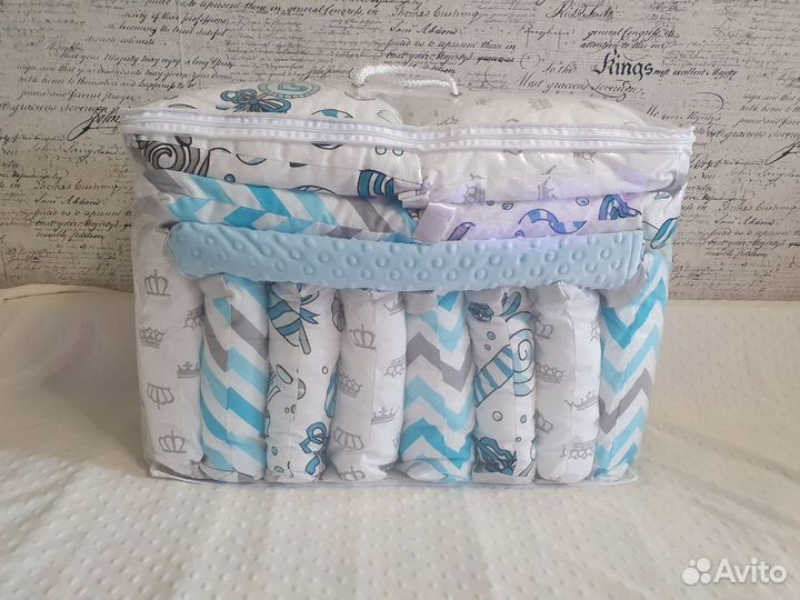 Бортики в кроватку. новые