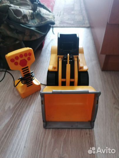 Игрушка машинка