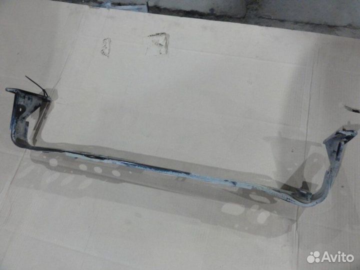 Балка подрадиаторная Ford Focus 3 седан duratec