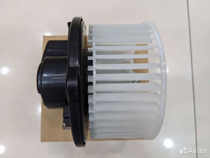 Мотор отопителя subaru forester 12-19 / XV 11-17