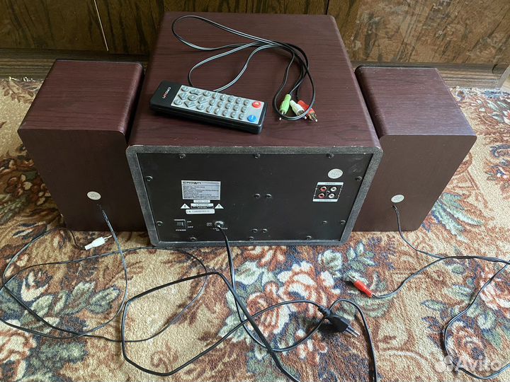 Акустическая система 2.1 для компьютера Crown