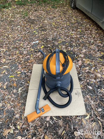 Водопылесос Профессиональный Taski Vaсumat 12