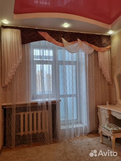 Шторы с ламбрекеном бу