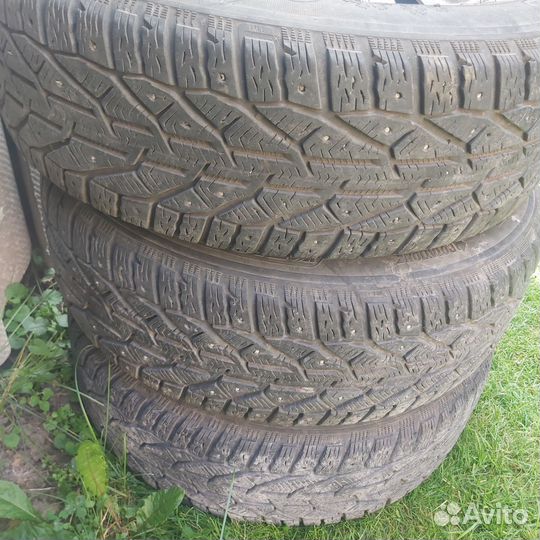 Диски с резиной 215/65 r16 на Рено Дастер