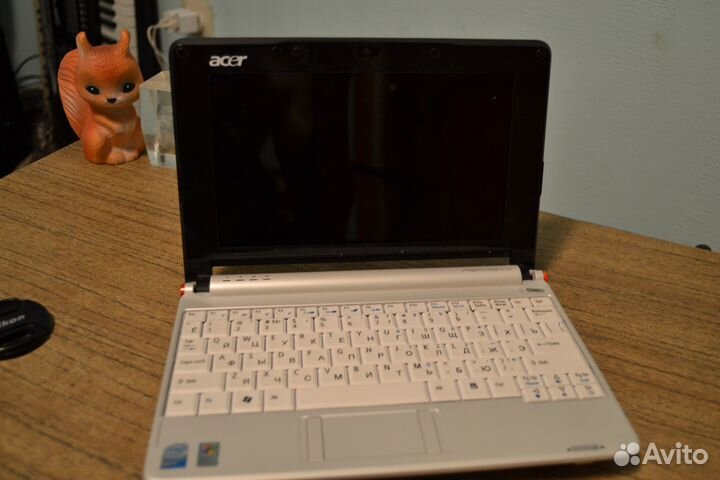 Нетбук acer aspire one