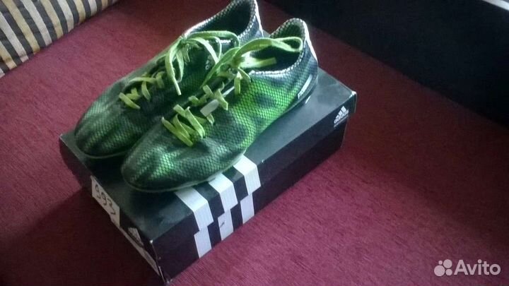 Футбольные бутсы 41 размер adidas