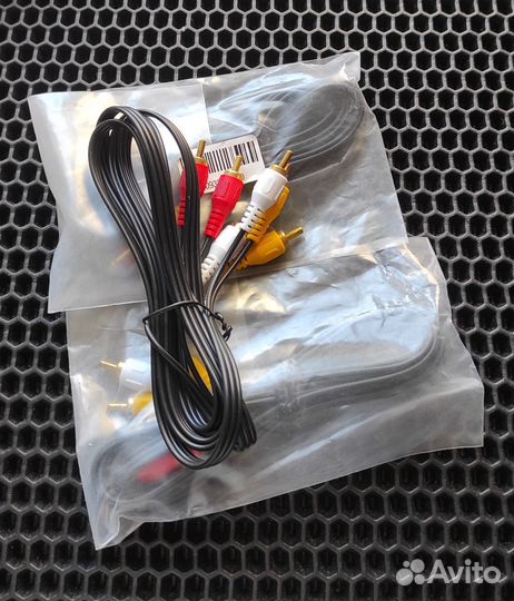 Аудио-видео кабели 3х3