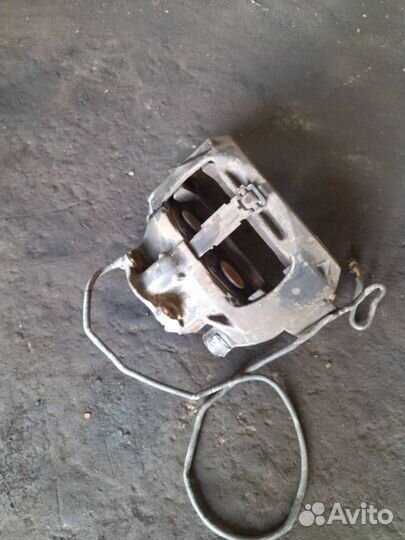 Суппорт тормозной MAN TGX 2008