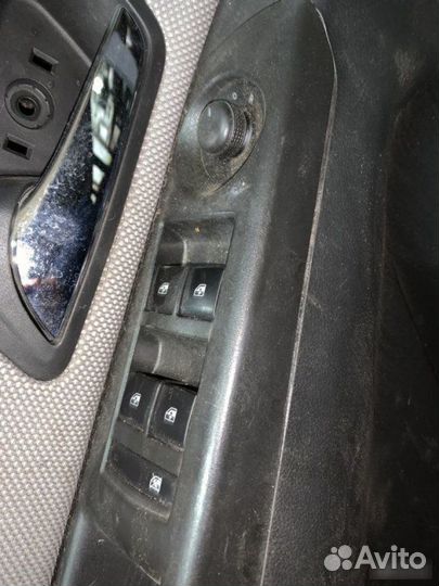 Блок стеклоподъемников Chevrolet Cruze