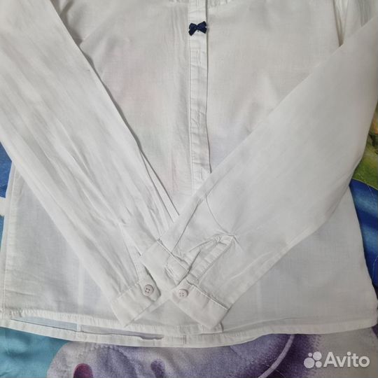 Школьная блузка р-р 134