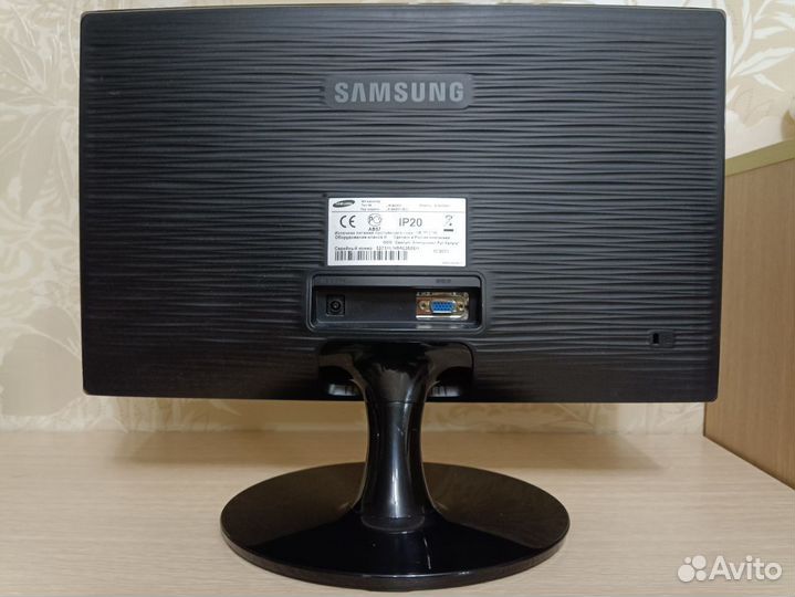 Мониторы Samsung и ViewSonic