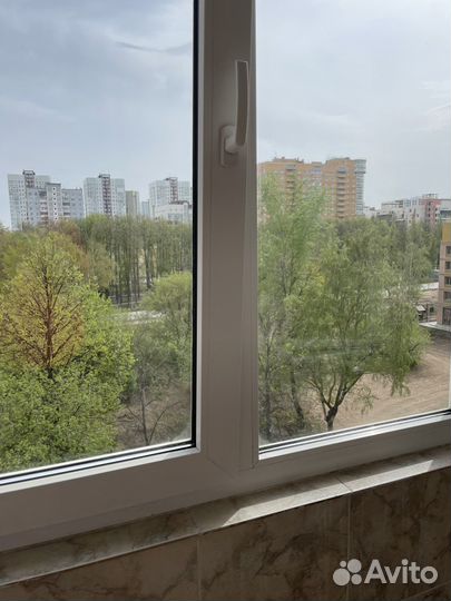 Аренда робота мойщика окон