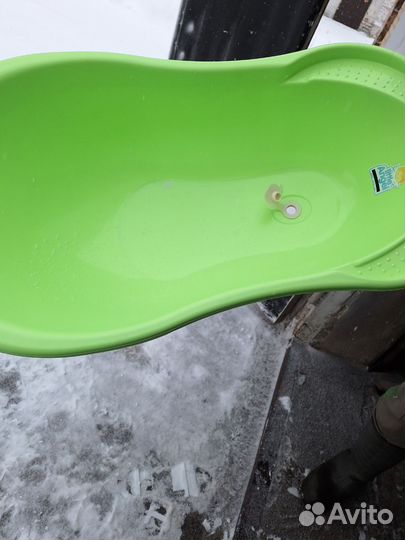 Ванночка для купания новорожденного