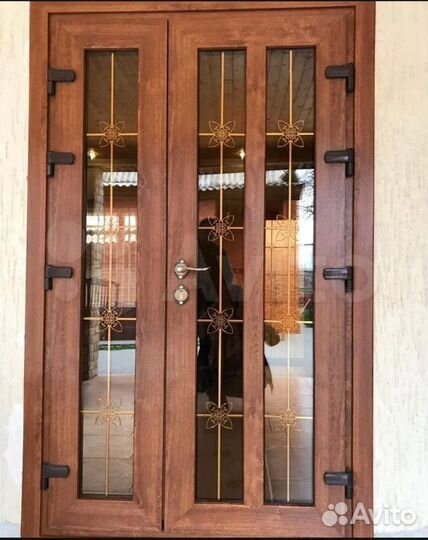 Двери пластиковые с гарантией