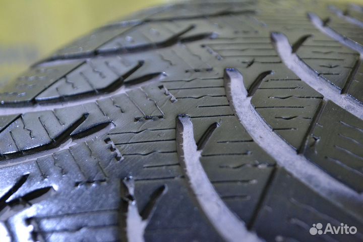 Michelin Alpin A4 185/60 R15