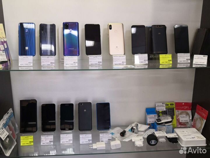 Защитные стекла для телефонов