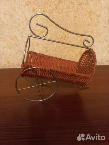 Подставка для винных бутылок