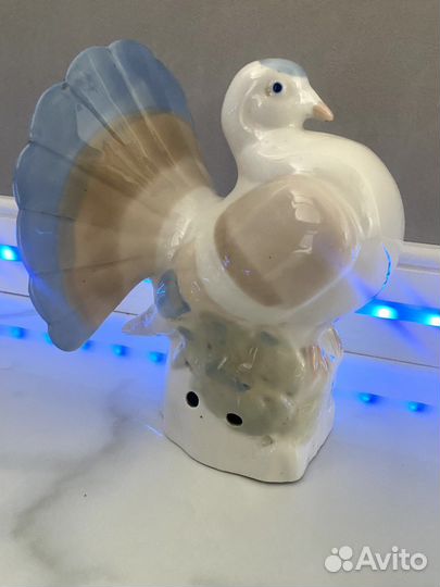 Статуэтка «Голубь» Редкость 18.5 см. Начало 60-х