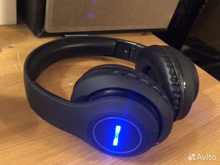 Беспроводные наушники Borofone BO17