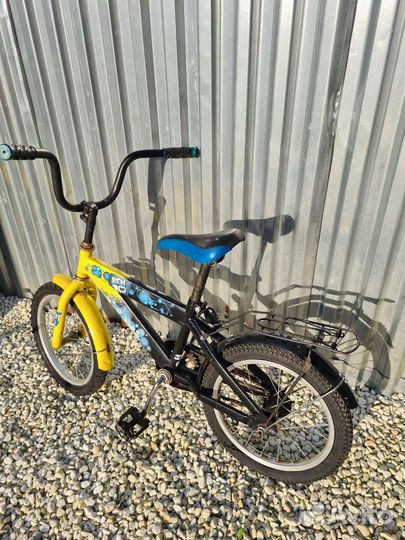 Велосипед детский на 4-5-6 лет