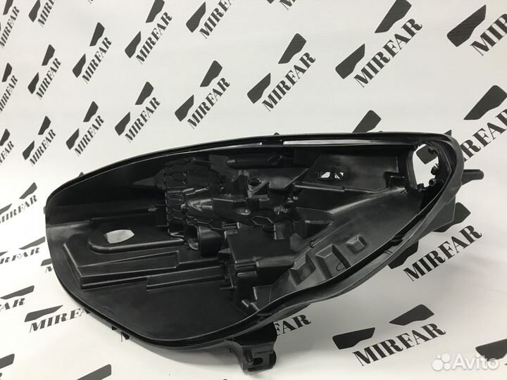 Левый корпус фары Tesla Model 3 2017-н.в