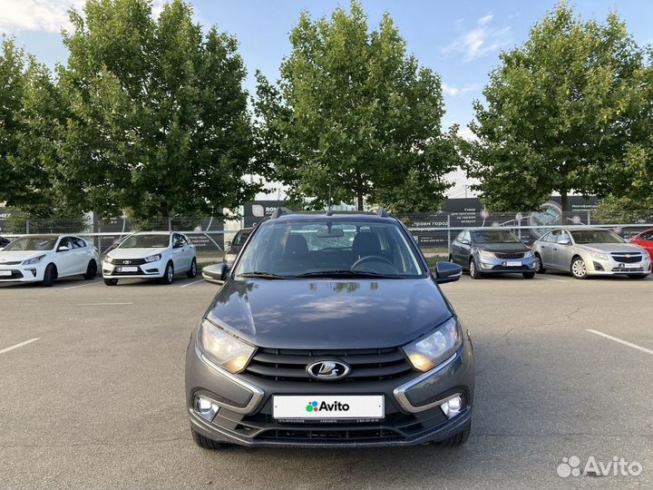 LADA Granta 1.6 МТ, 2021, 37 610 км