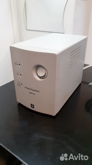 Регулятор напряжения Defender 600